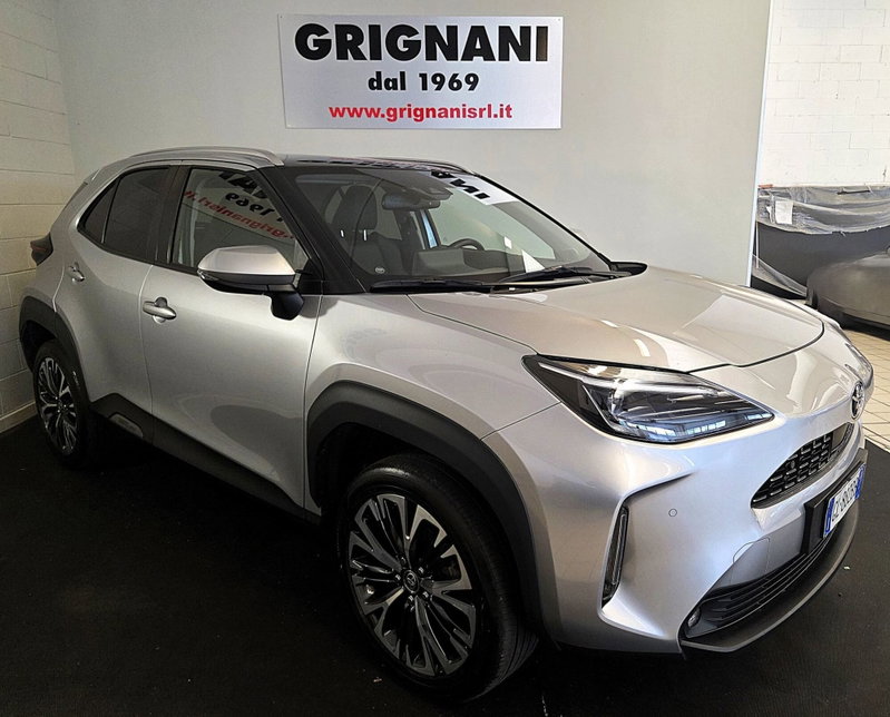 Toyota Yaris Cross 1.5 Hybrid 5p. E-CVT Lounge del 2022 usata a Cava Manara