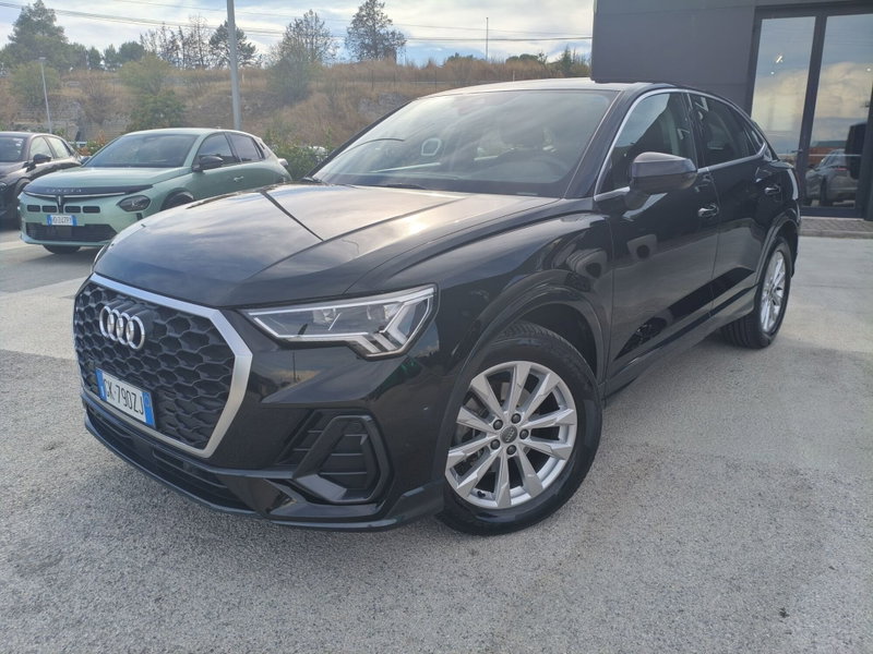 Audi Q3 Sportback 35 TDI quattro S tronic Business Plus del 2022 usata a Matera
