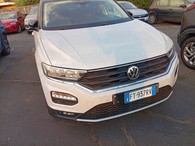 Volkswagen T-Roc 1.0 tsi Style 115cv del 2019 usata a San Gregorio di Catania