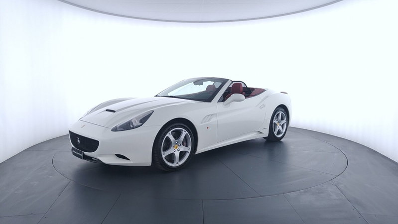 Ferrari California Spider California DCT del 2012 usata a Corciano
